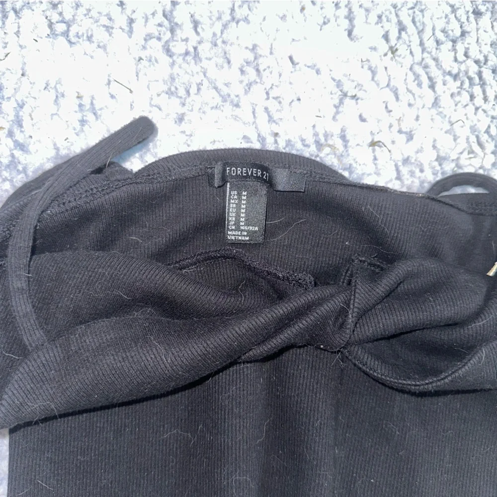 Forever 21 Crossed Tank Top Size M - Picture 4 of 4
